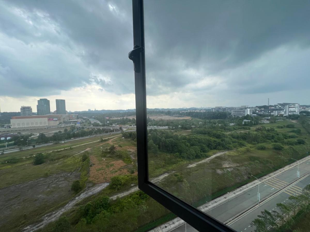 Mucihome Clio 3R2B, Putrajaya Condo Near To Ioi City Mall, Alamanda, Hospital Serdang, Wetland Studio Kru Dll- Non Smoking Home For Malaysian Only Екстер'єр фото