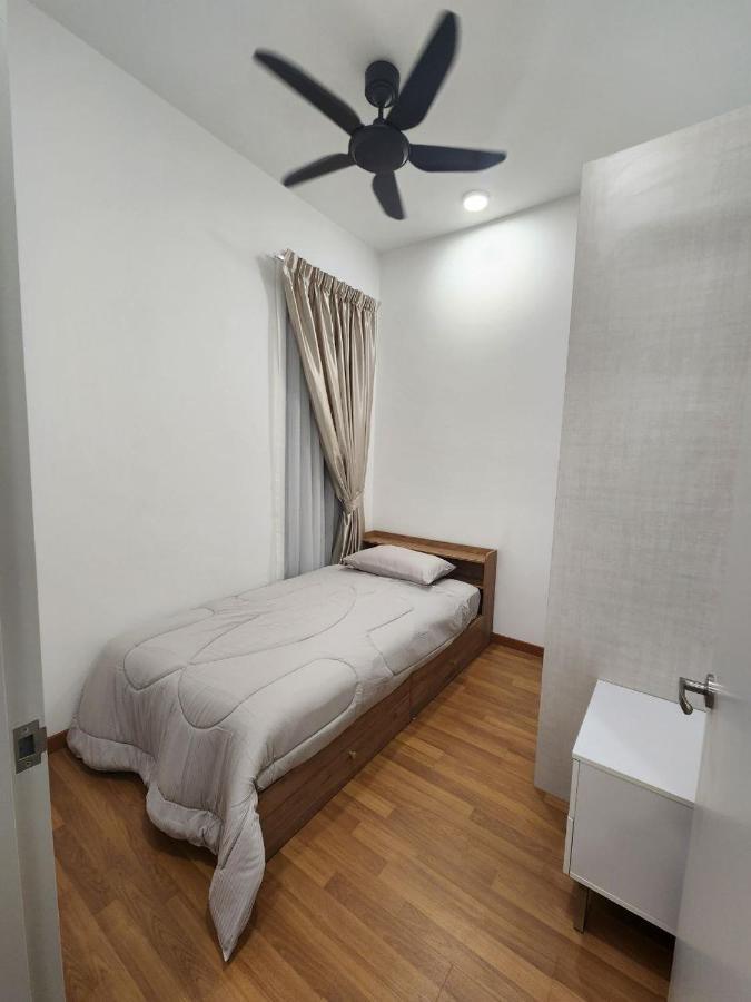 Mucihome Clio 3R2B, Putrajaya Condo Near To Ioi City Mall, Alamanda, Hospital Serdang, Wetland Studio Kru Dll- Non Smoking Home For Malaysian Only Екстер'єр фото